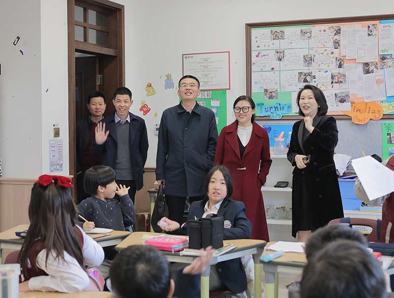 常德市副市长朱的娥一行赴0029cc金沙贵宾会公学调查